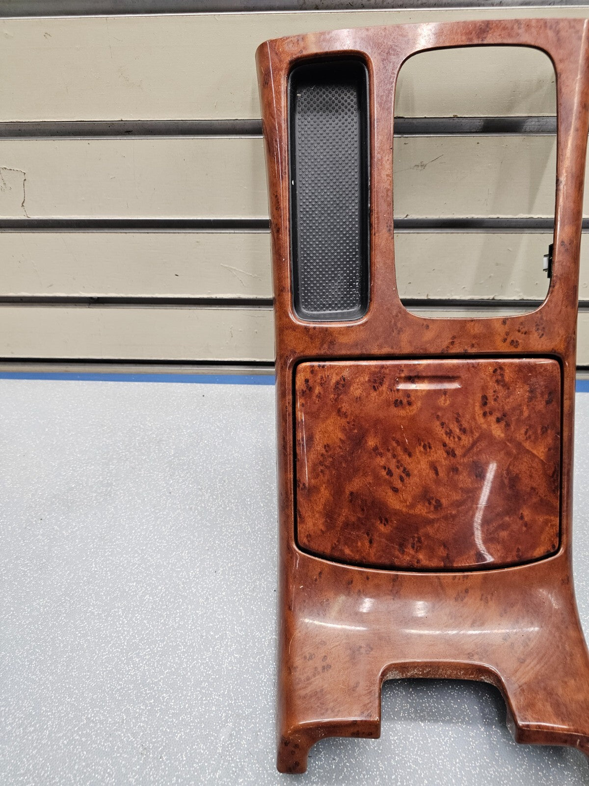 🔥02-06 Toyota Camry Shifter Shift Bezel Center Console Cup Holder Assembly Wood