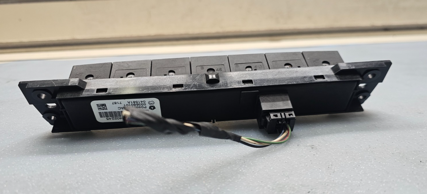 🔥2008-2010 Grand Cherokee Commander Seat Heater Switch