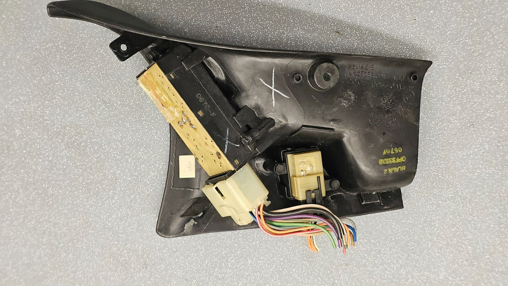 🔥97-00 VOYAGER CARAVAN TOWN COUNTRY LEFT DRIVER MASTER POWER WINDOW SWITCH