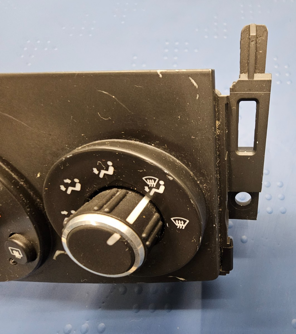 11-17 Jeep Compass Patriot Dash Climate Control Unit AC Heater Temperature HVAC