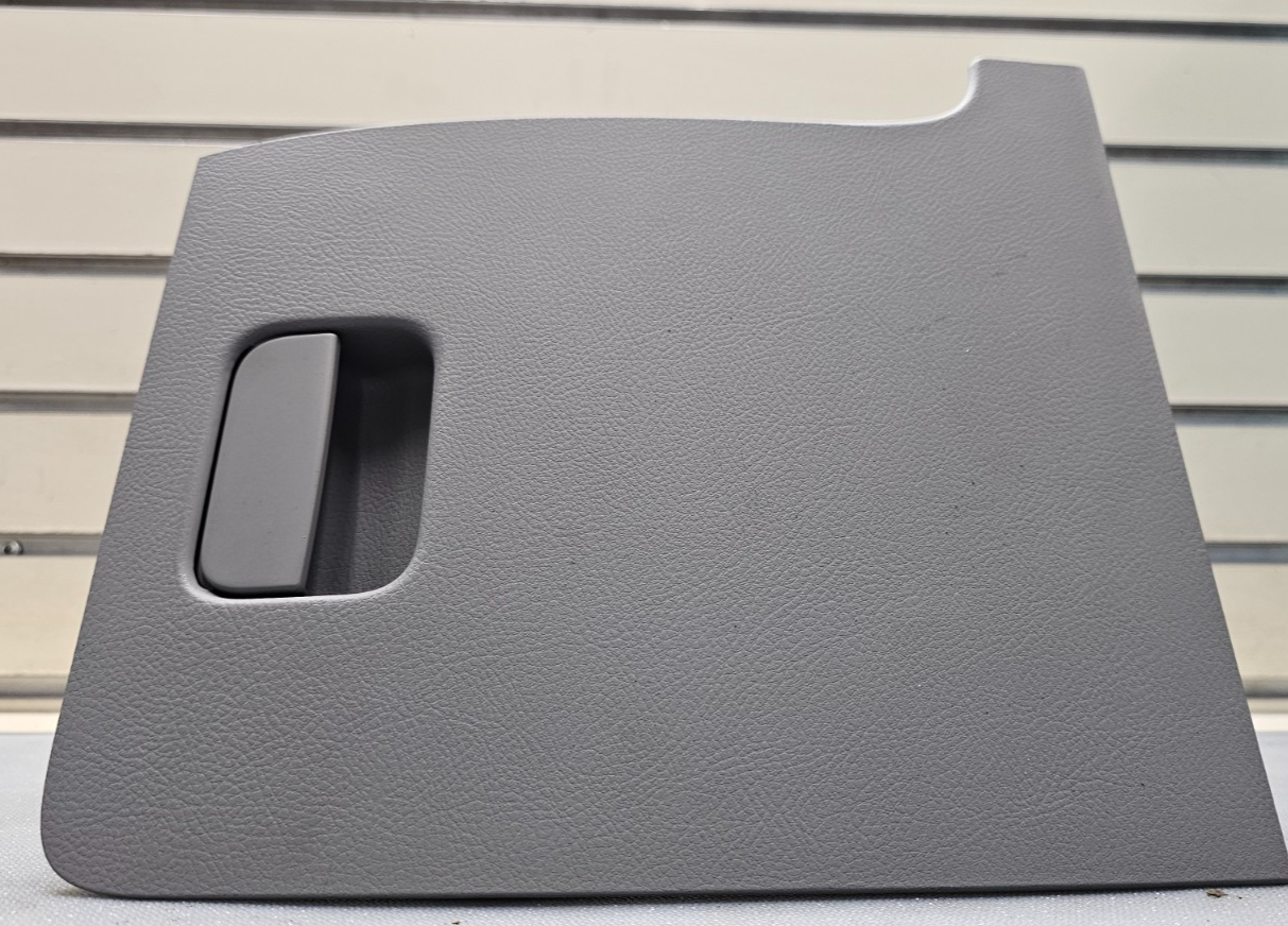 🔥06-10 Volkswagen Passat CC B6 Dash Storage Compartment Gray OEM