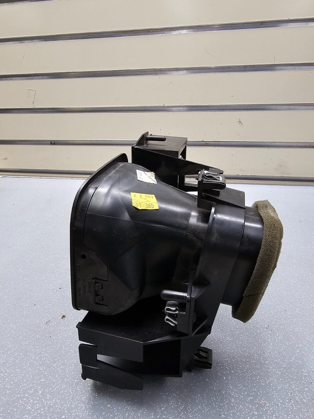 🔥99-06 Chevy Silverado Sierra Headlight Switch left Driver Air Vent black HS19
