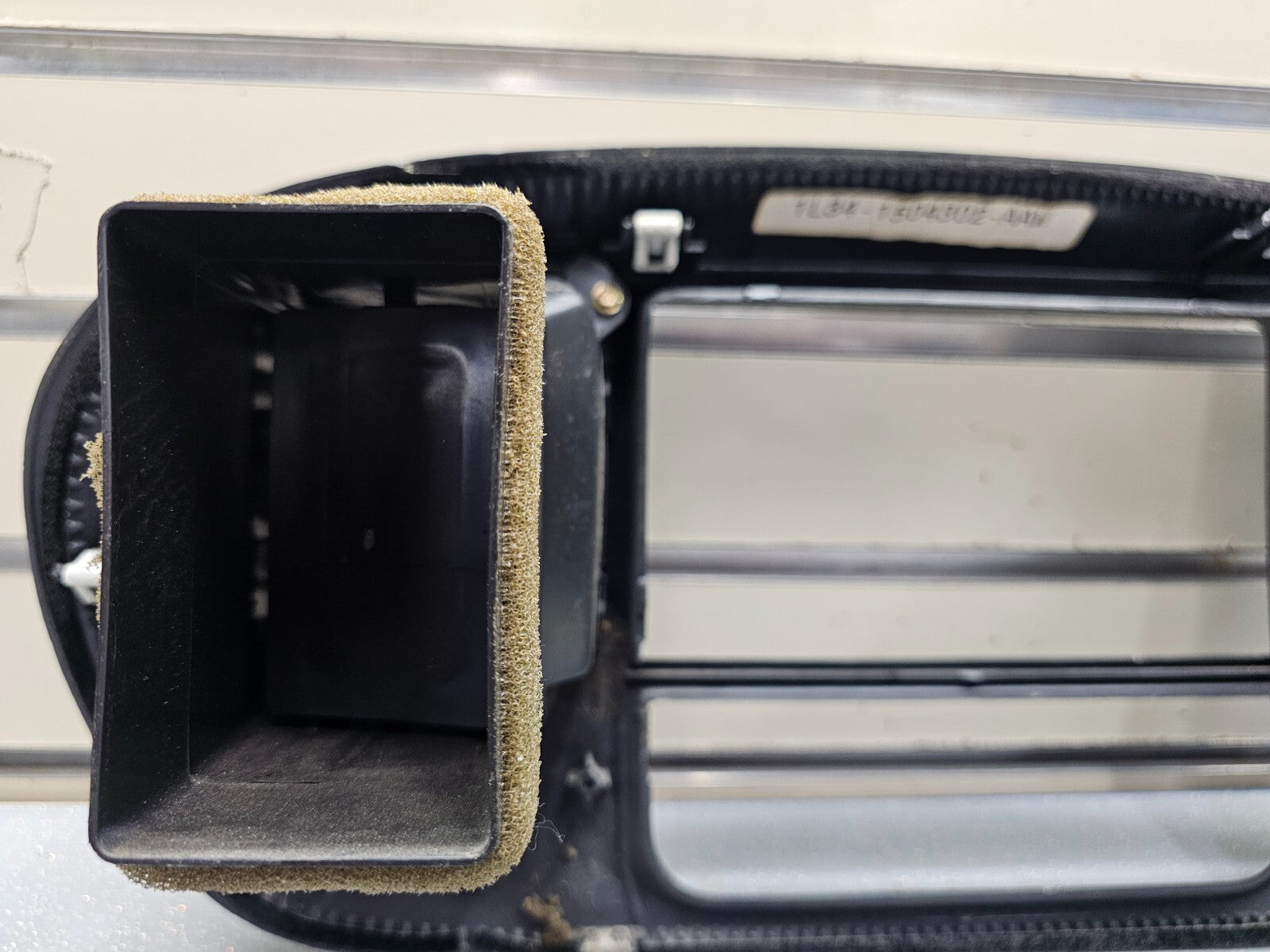 🔥97-03 Ford F150 Center Dash Radio Climate Trim Surround BEZEL Panel Line GRAY