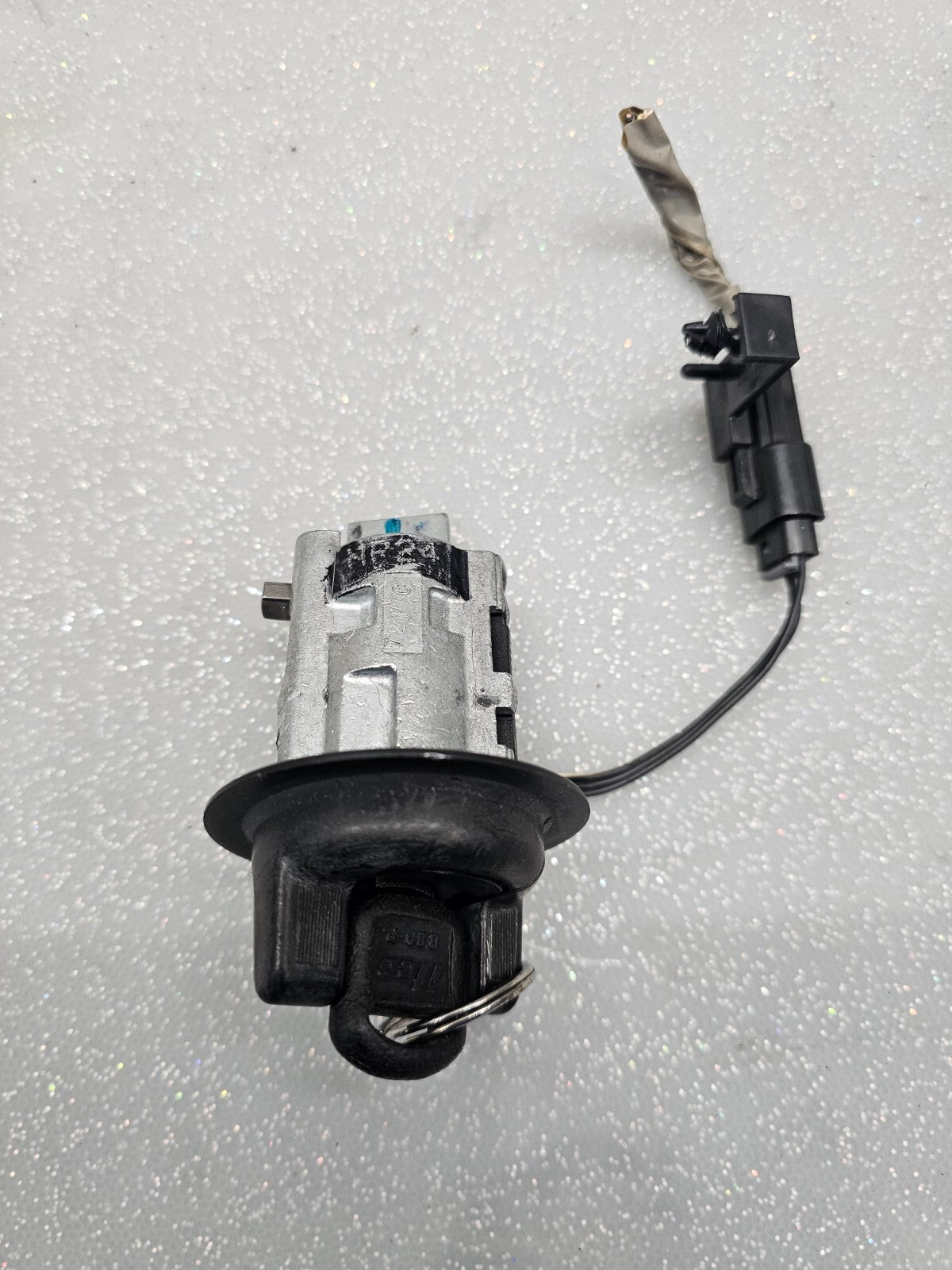 🔥97-05 Ignition Switch Lock Cylinder With Key Fits CHEVROLET CAVALIER SUNFIRE