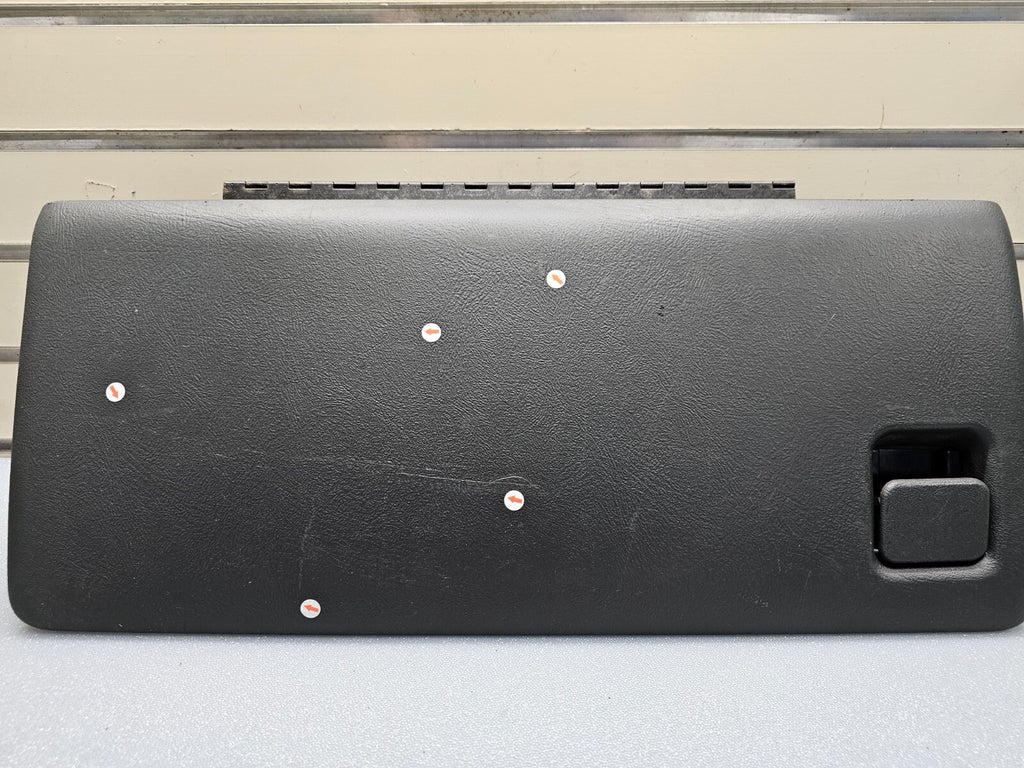 🔥99-06 SILVERADO SIERRA Dash GLOVE BOX Storage Compartment Assembly Black G3