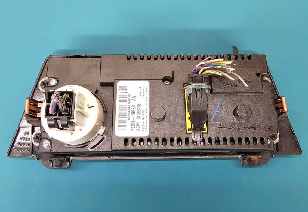 06-09 Ford Fusion Dash AC Heater Temperature Climate Control Air Conditioner OEM