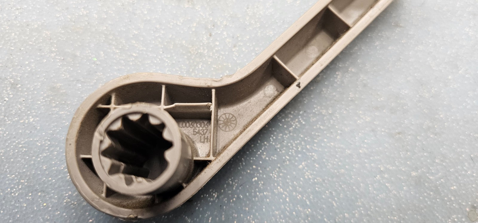 🔥07-13 Chevrolet Tahoe Escalade Left Seat Recliner Lever Handle OEM GRAY