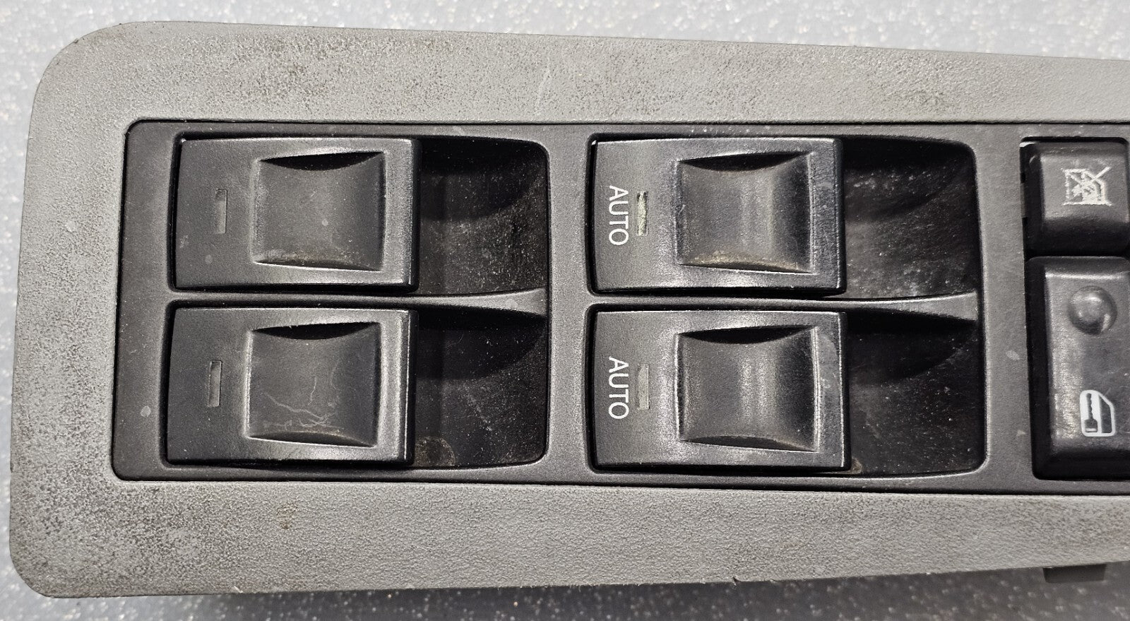 🔥07-14 Chrysler 200 patriot Dakota Left Driver Master Window Switch Grey