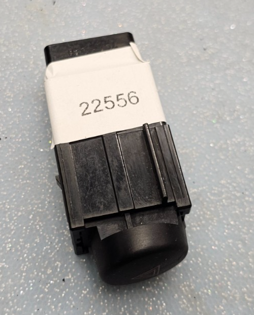 🔥03-08 Toyota Matrix Hazard Warning Light SWITCH Button Black OEM