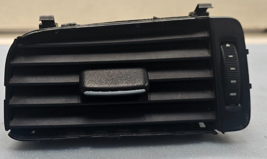 🔥11-18 VW Jetta Left Driver Center Dash AC A/C HVAC Air Vent Heater Panel Black