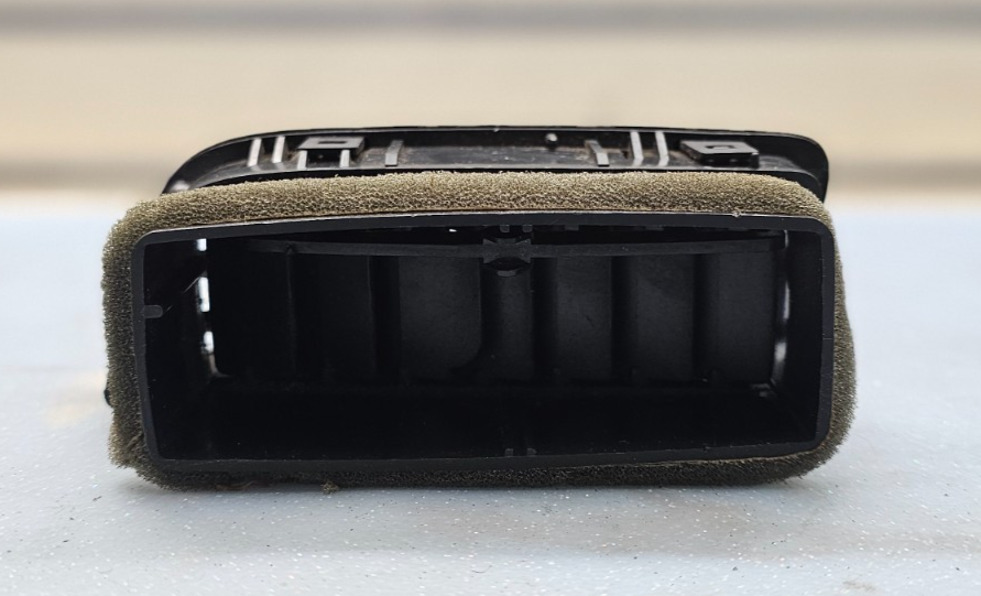 🔥08-11 FORD FOCUS DASH RIGHT PASSSENGER AIR VENT A/C AC HEATER PANEL BLACK