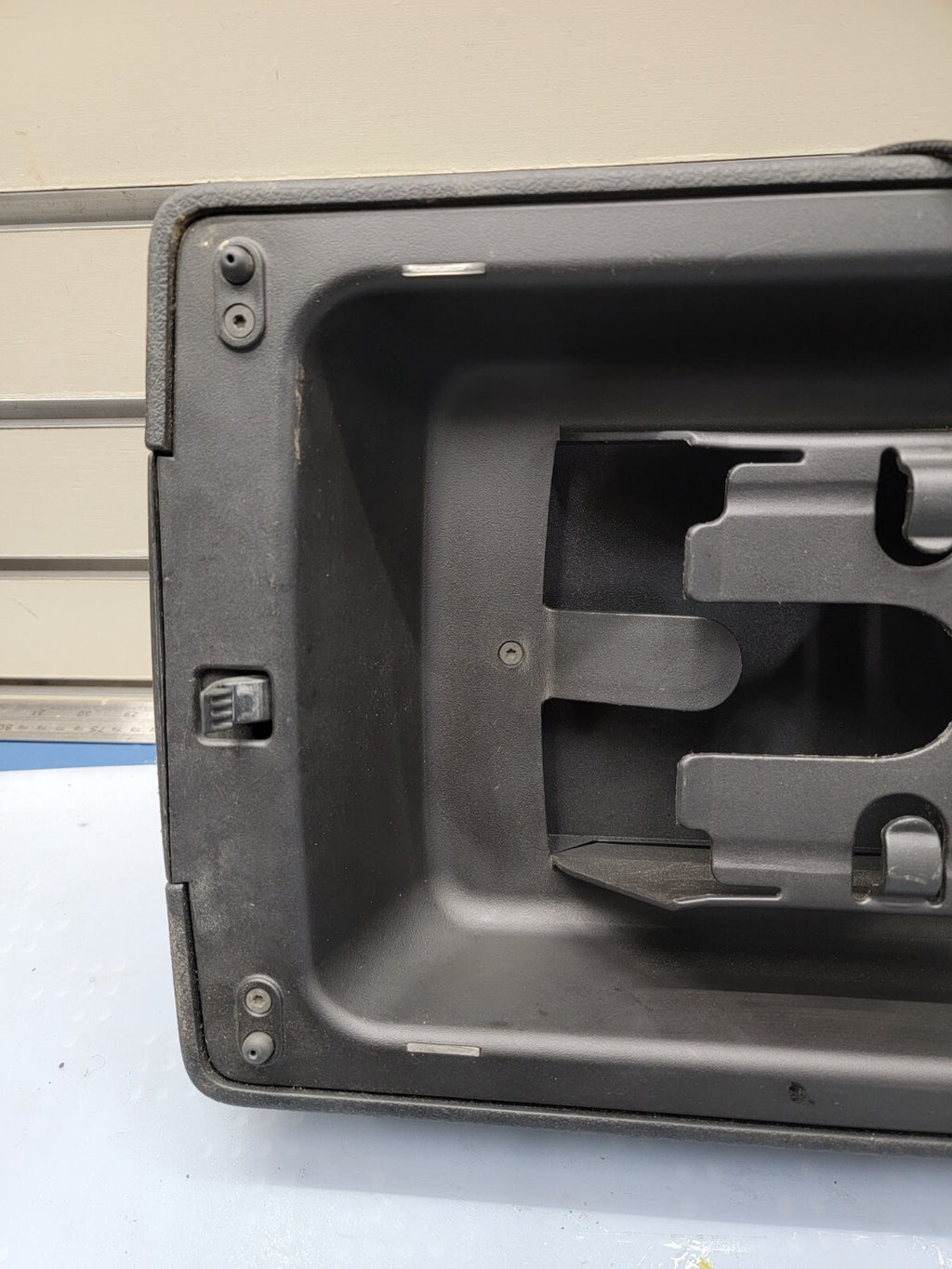 🔥07-14 FORD EXPEDITION CENTER CONSOLE COLUMN SHIFT ARM REST LID  BLACK