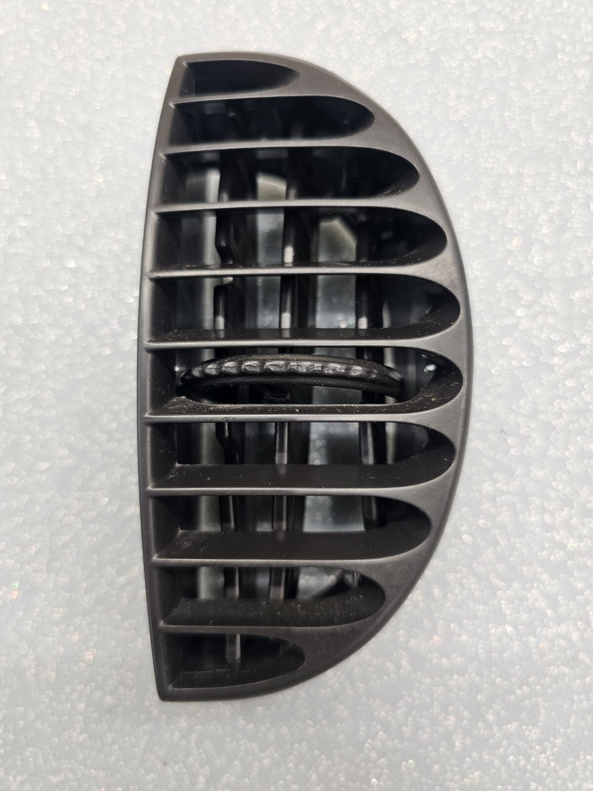 🔥02-07 Saturn VUE Dash Right Passenger Outer AC Heater Air Vent Grille Black