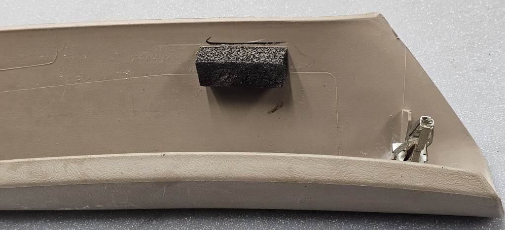 🔥99-06 SILVERADO SIERRA Roof Molding A PILLAR Trim LEFT Driver LIGHT TAN p3