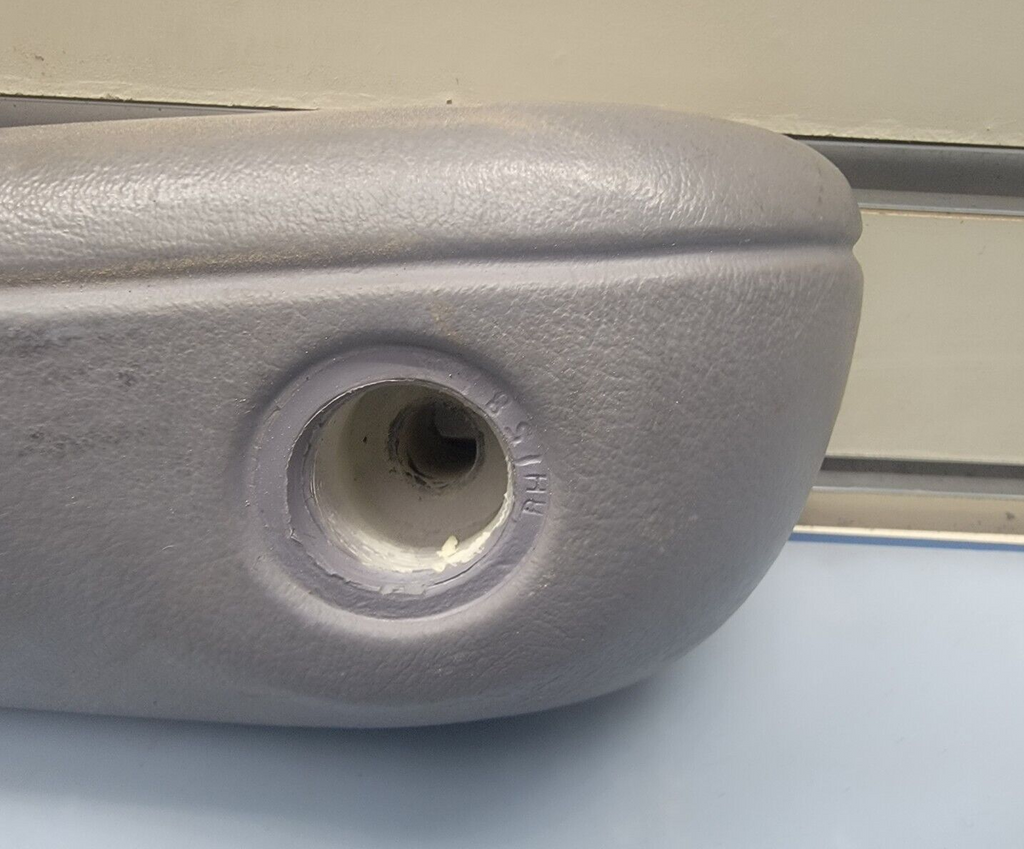 🔥01-07 Dodge Grand Caravan Town &Country Front Right Seat Arm Rest Plastic GRAY