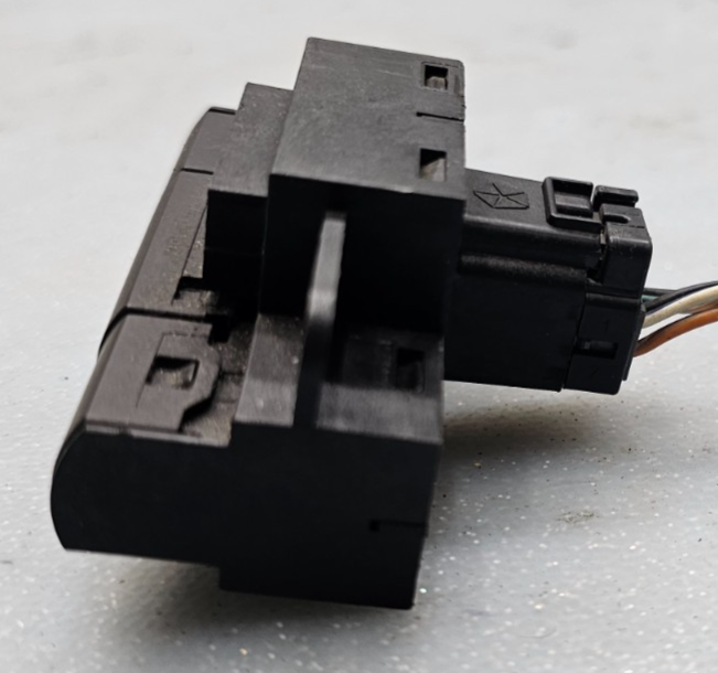 🔥09-10 Chrysler 300 Grand Caravan Hazard Warning Light Control Switch Black OEM