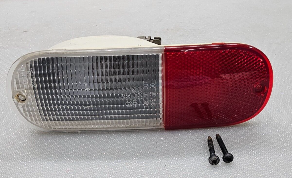 🔥01-05 Chrysler PT Cruiser Rear Right/Left Reverse Backup Light Lamp Assembly