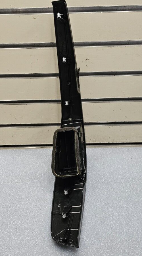 03-06 SORENTO CENTER DASH LEFT DRIVER AC AIR VENT CONDITIONING COVER TRIM SILVER