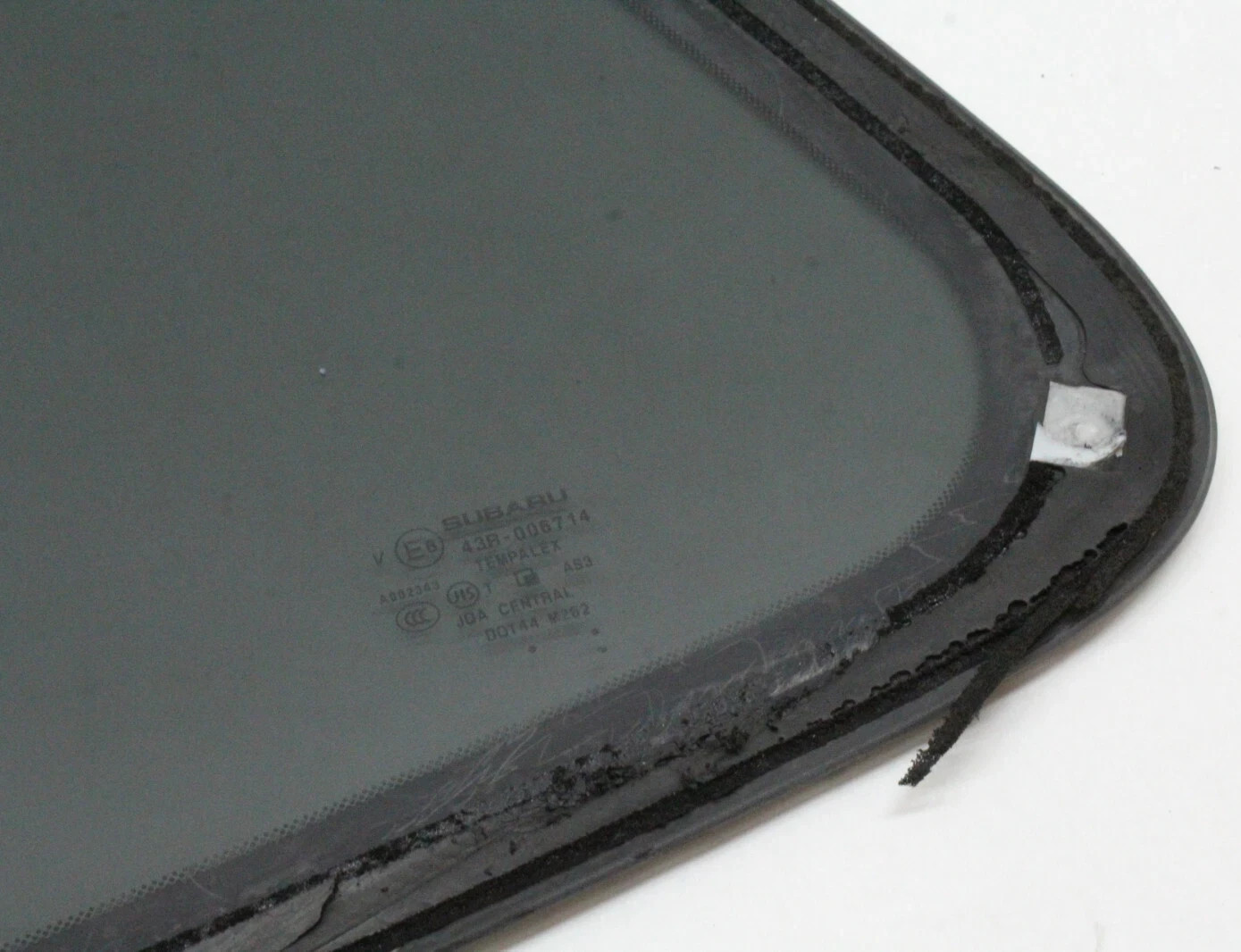 🔥09-13 SUBARU FORESTER REAR RIGHT PASSENGER QUARTER GLASS W/ TINT OEM