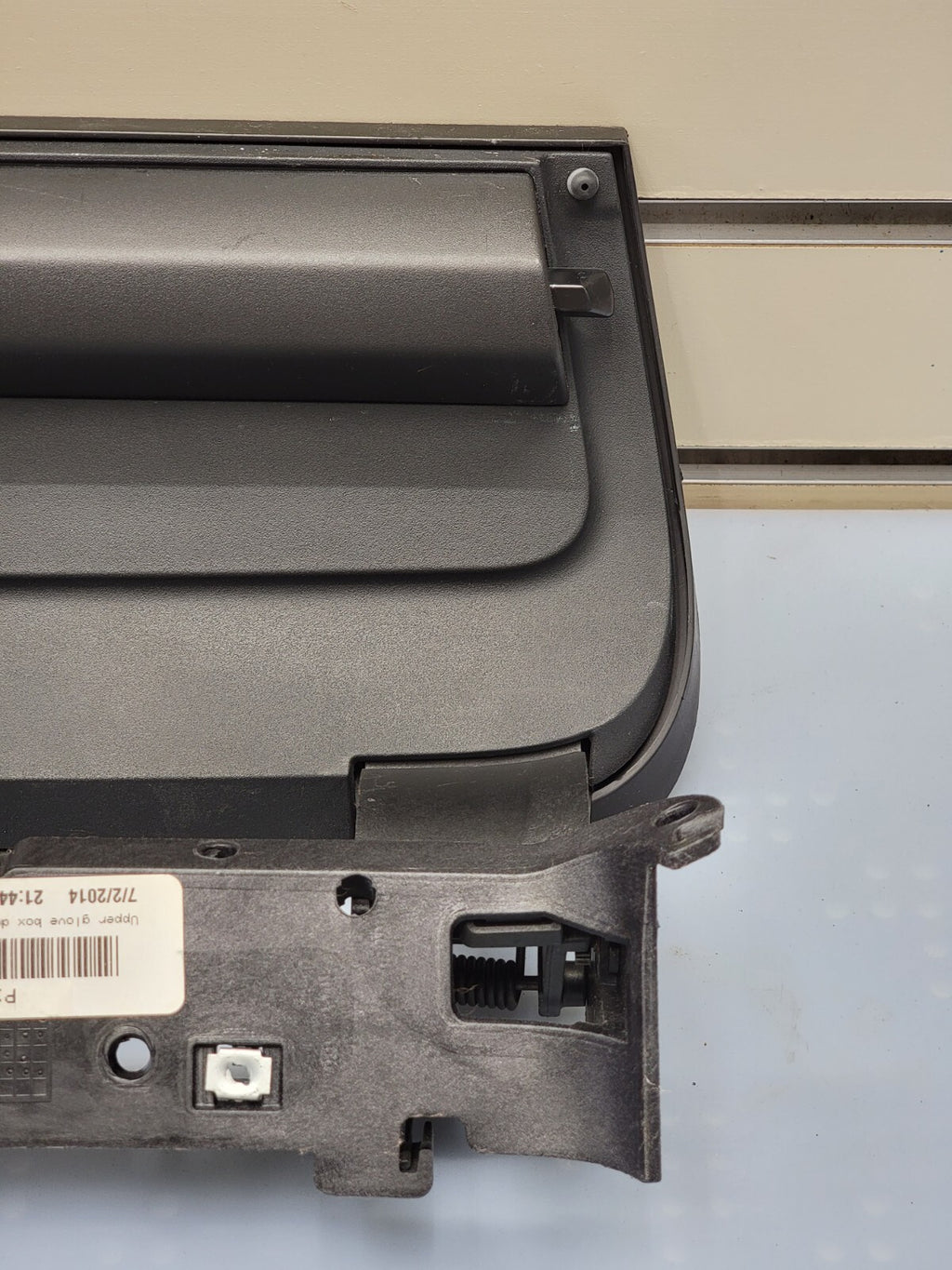 🔥11-16 Chrysler Town & Country Dodge Grand Caravan Upper Glove Box OEM BLACK