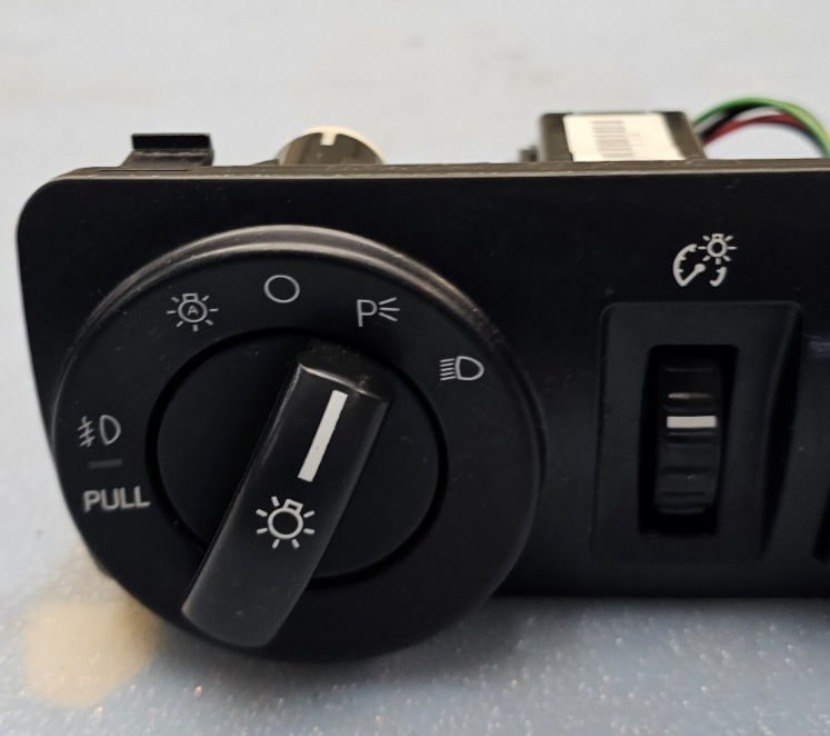 🔥05-07 Five Hundred Taurus Montego Fog Headlight Lamp Dimmer Trunk Switch Black