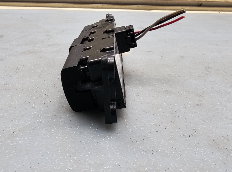 🔥07-10 SEBRING AVENGER Dash Emergency Hazard Light Switch OEM