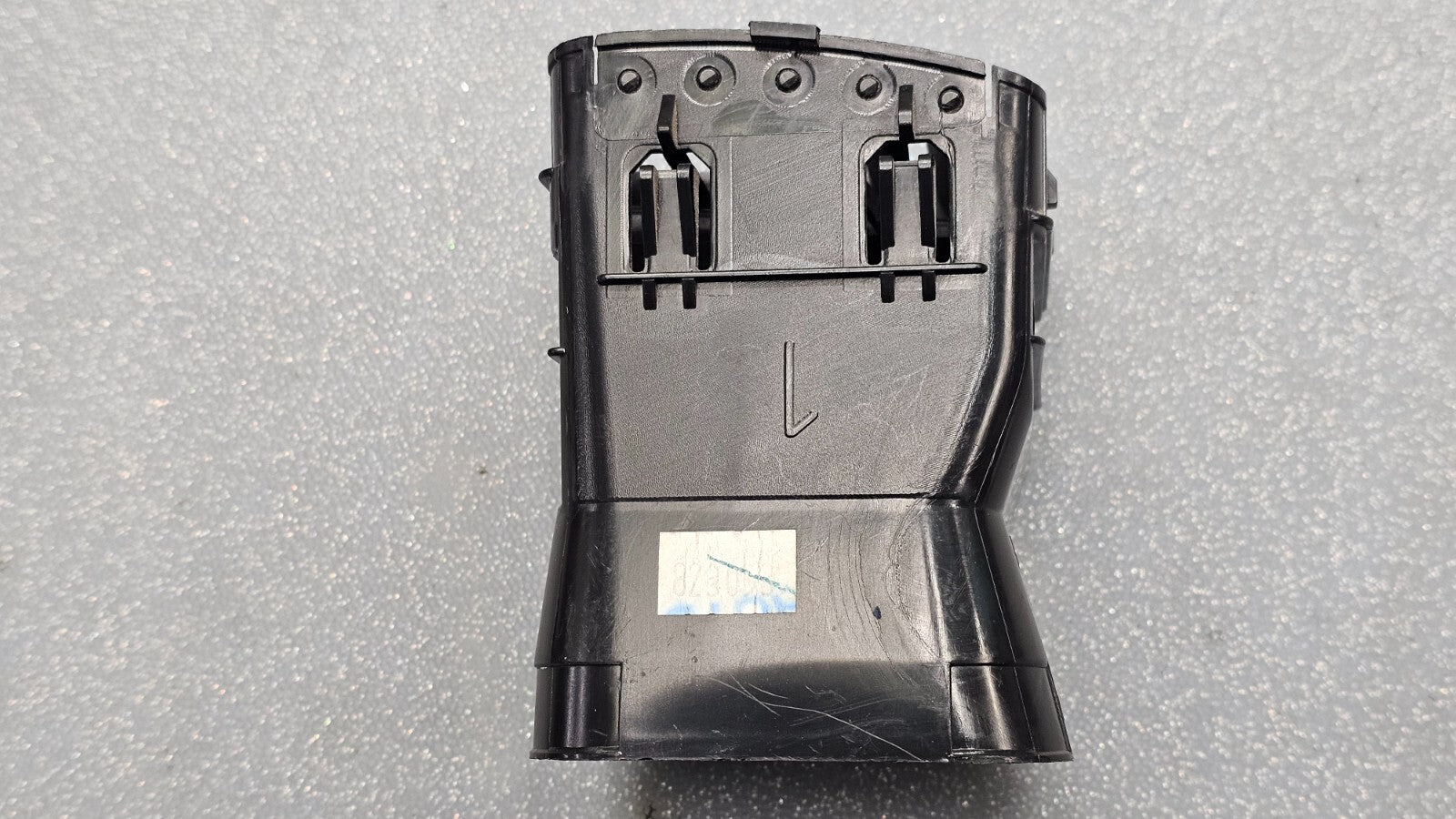04-12 Colorado Canyon Dash Left Driver Outer Air Vent Heater Conditioning Black