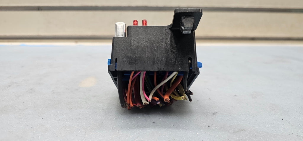 🔥95-99 SUBURBAN GMC TRUCK CK Door Engine Bay Under Hood Fuse Box Cover Lid