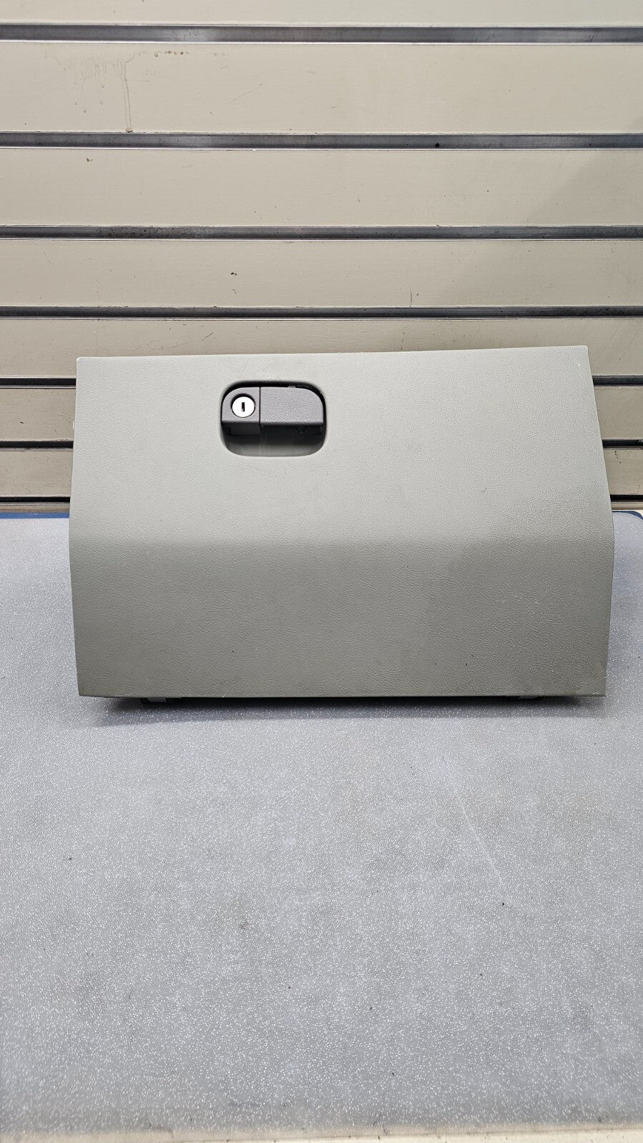 🔥05-10 Honda Odyssey Glove Box Compartment Handle Latch Lock Assembly Gray OEM