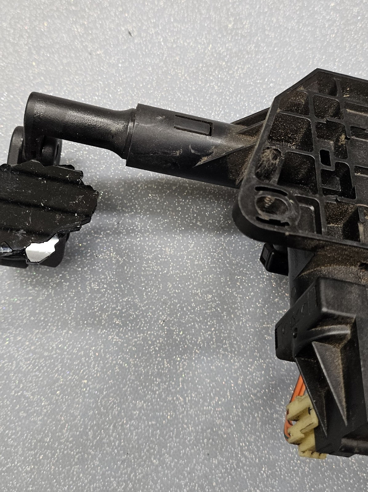 01-07 Dodge Caravan Town Country Rear Vent Window Motor Actuator Assembly RH OEM