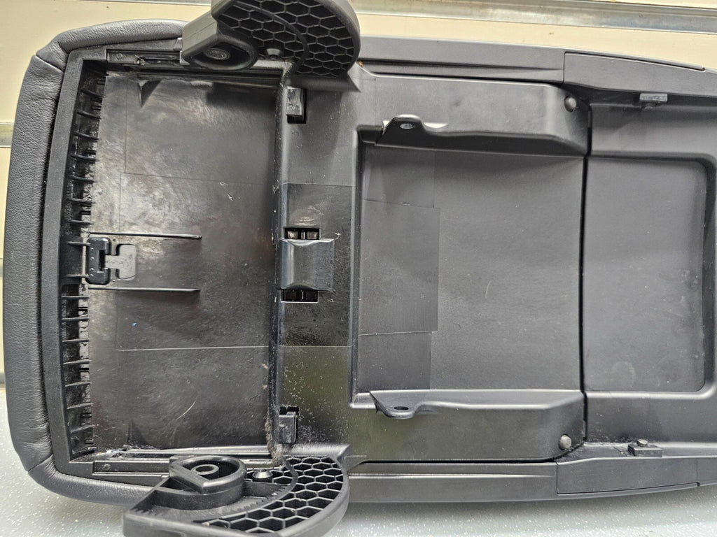 06-11 LEXUS GS350 GS450 CENTER CONSOLE ARMREST COVER LID LEATHER ASSEMBLY BLACK