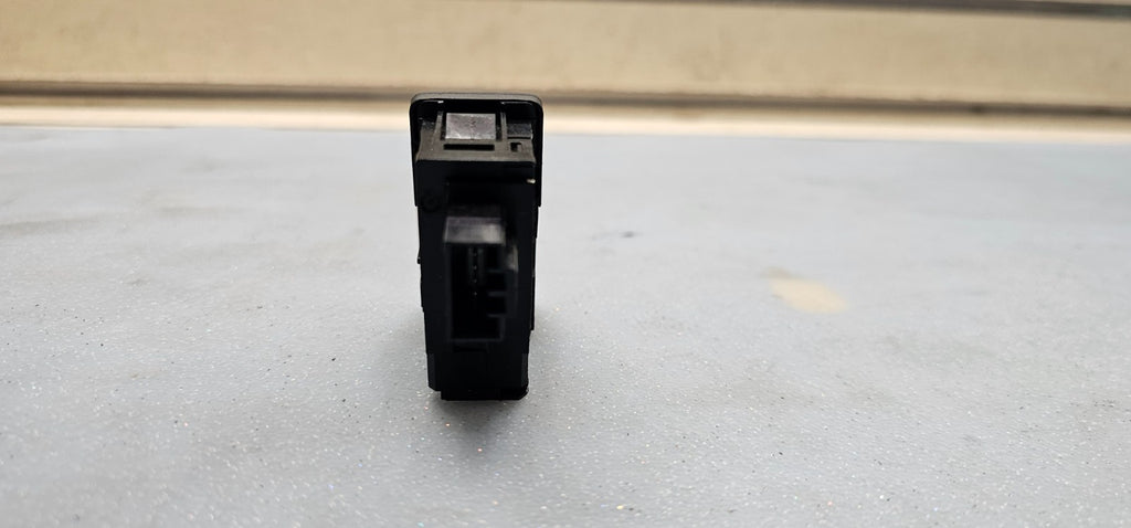 🔥05-07 Accord Odyssey Hazard Warning Flasher Light Switch Button Assembly Black