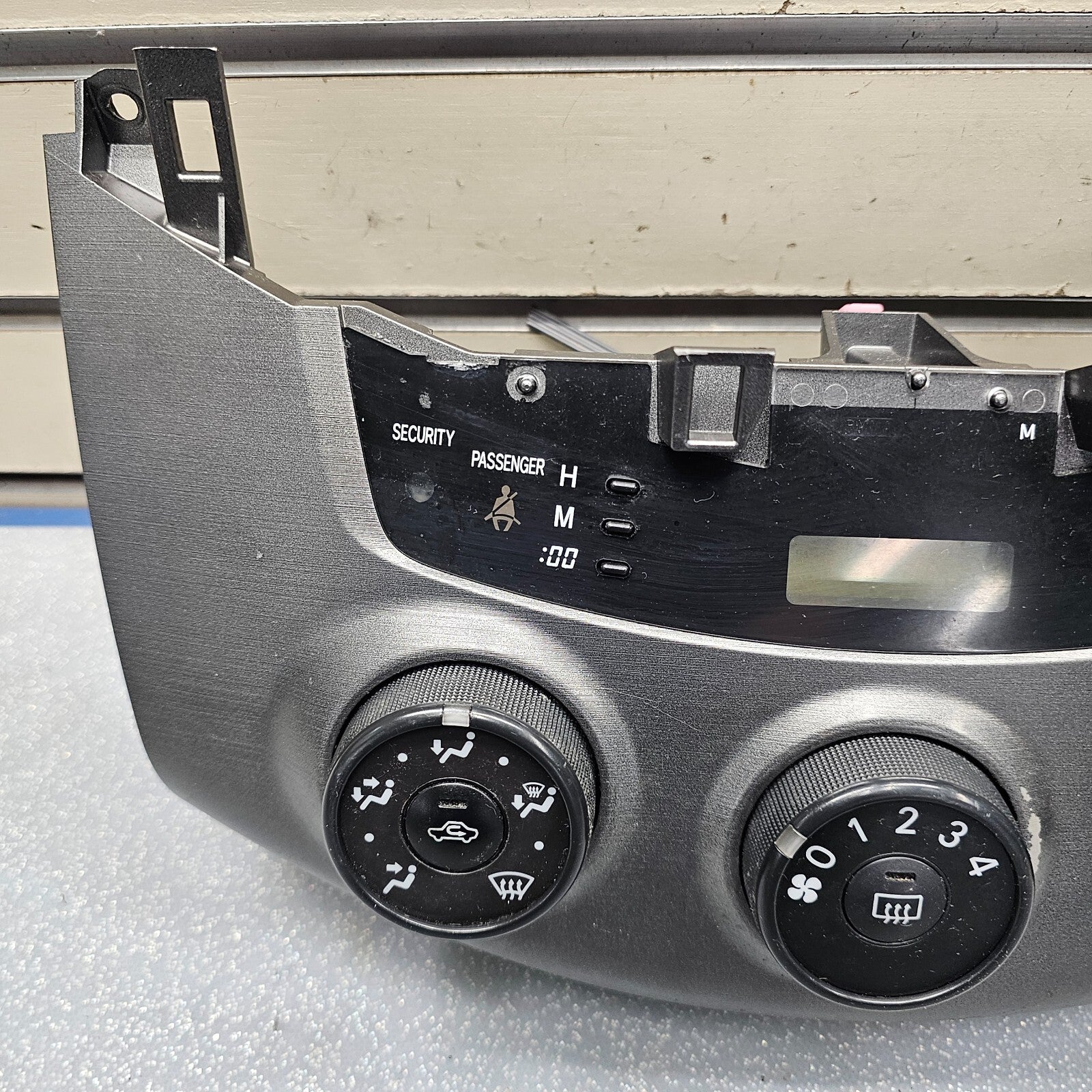 🔥06-12 Toyota RAV4 Dash Manual AC Heater Filter Climate Temperature Control