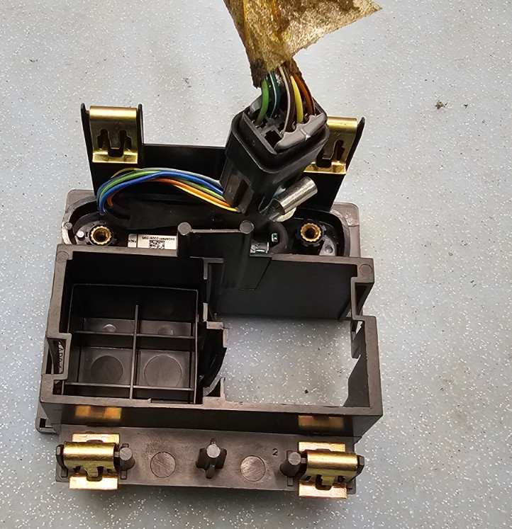 🔥2001-2003 GMC Yukon Denali OnStar Multi‑Function Dash Switch Panel OEM