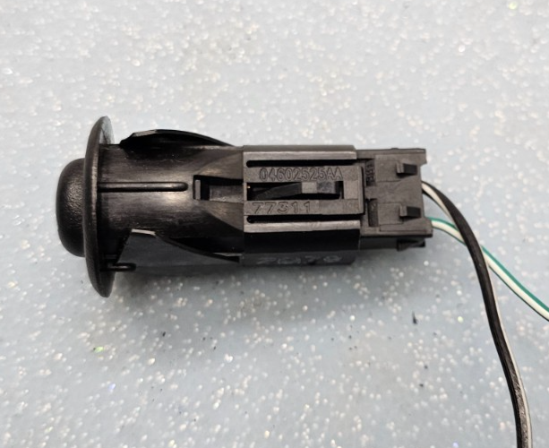 🔥06-09 CHRYSLER ASPEN DODGE DURANGO ESP OFF CONTROL BUTTON SWITCH BLACK OEM