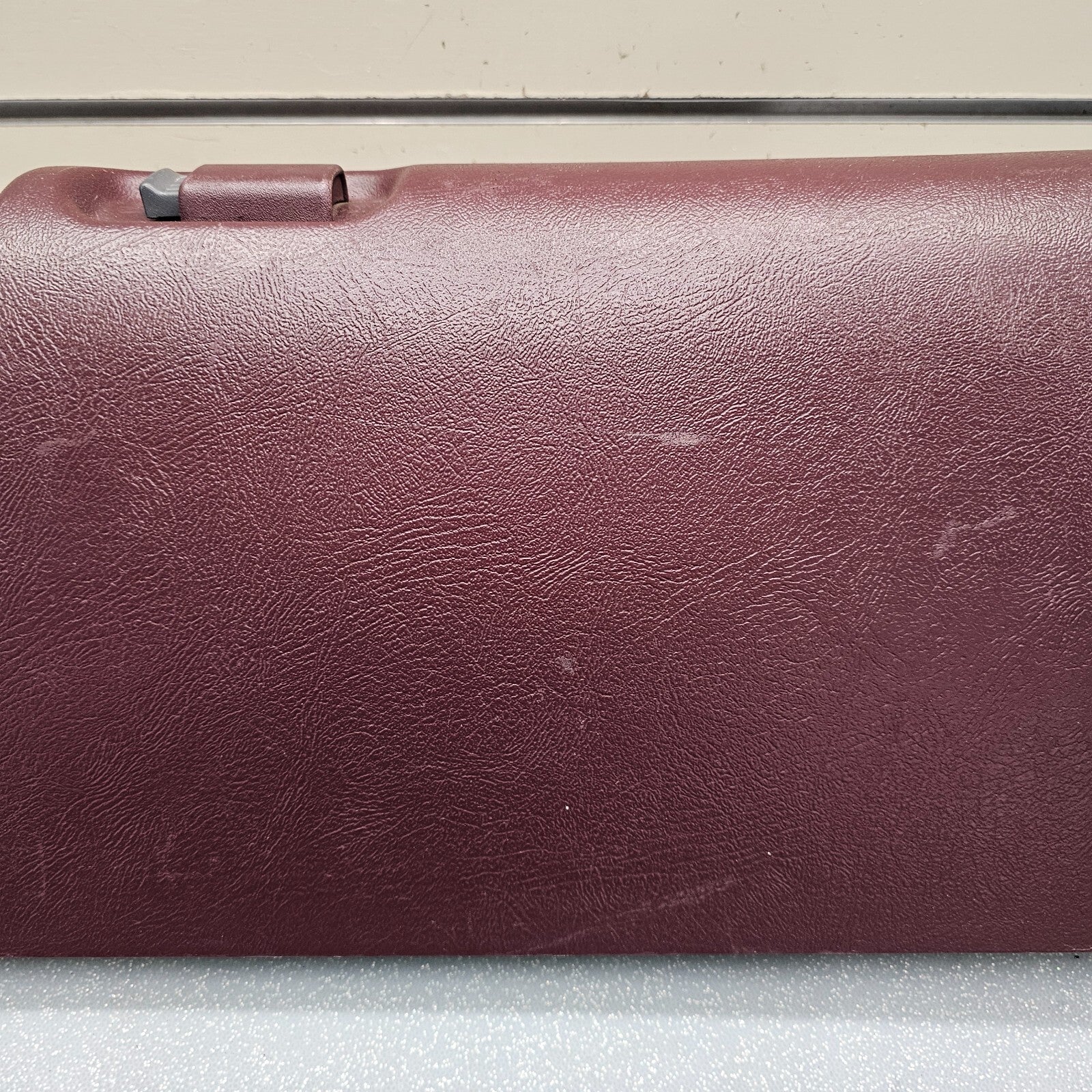 🔥95-99 CHEVY GMC TRUCK SILVERADO C/K Glove Box Storage Door RED G2