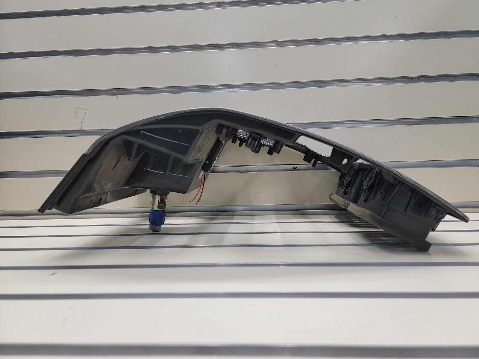 05-07 Dodge DAKOTA Center Dash RADIO BEZEL AC Vents Trim Carbon Silver B12