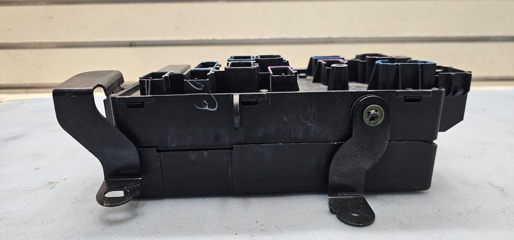🔥02-05 Ford F250 F350 Excursion Interior Fuse Block Relay Box Integrated Power