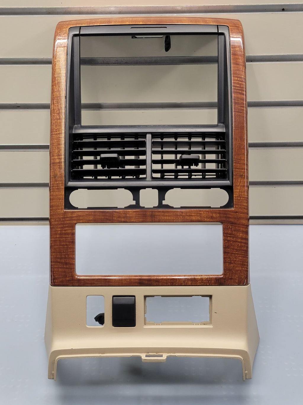 🔥06-10 Ford Explorer Radio Temperature Climate Control Dash Panel Bezel Trim
