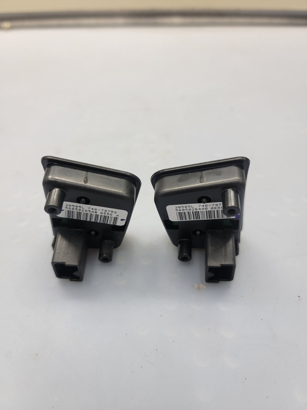 05-07 Jeep Commander   Grand Cherokee OEM Cruise Control Switches/ JC