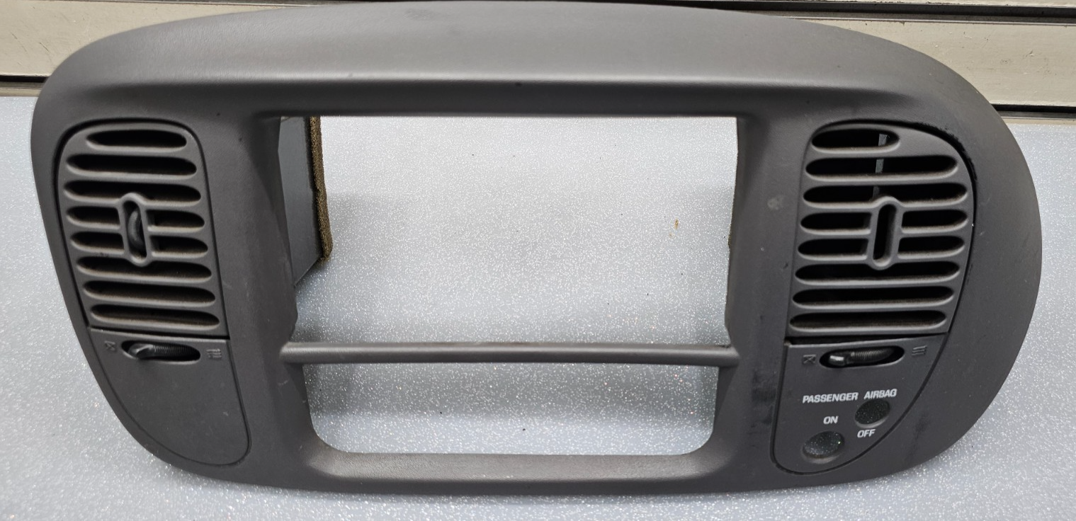 🔥97-03 Ford F150 Center Dash Radio Climate Trim Stereo BEZEL Panel  GRAY