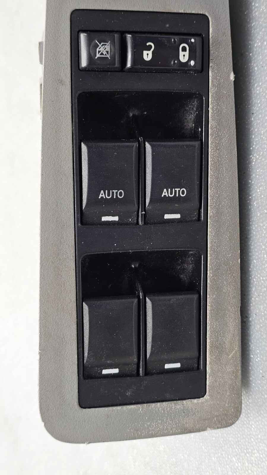 🔥 07-14 Charger 05-10 Grand Cherokee Left Driver Master Window Switch Lock Gray
