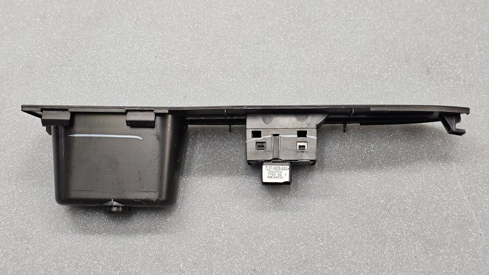 🔥06-09 Fusion Explorer Milan Right Passenger Power Door Window Switch Black