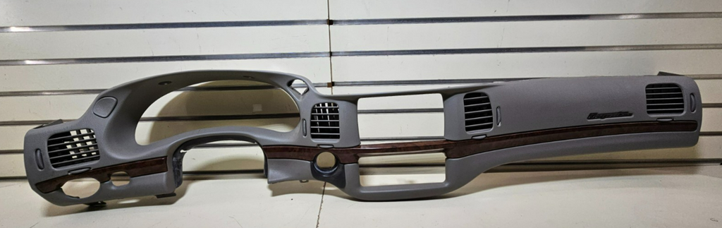 🔥00-05 IMPALA Dash INSTRUMENT Cluster Bezel Radio Speedo Gauge Trim Gray