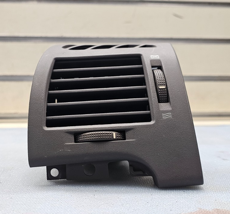 🔥06-08 Hyundai Sonata right passenger Side Dash A/C Air Vent Outer Grille BLACK