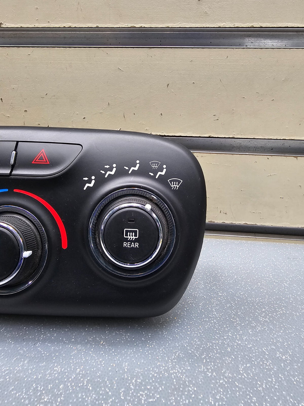 13-16 DODGE DART Front Dash AC Heater Temperature Climate Control Conditioner