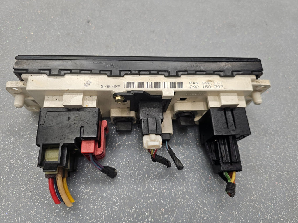 97-03 Ford F150 Expedition Heater AC Climate Control Panel Dash Unit Temperature