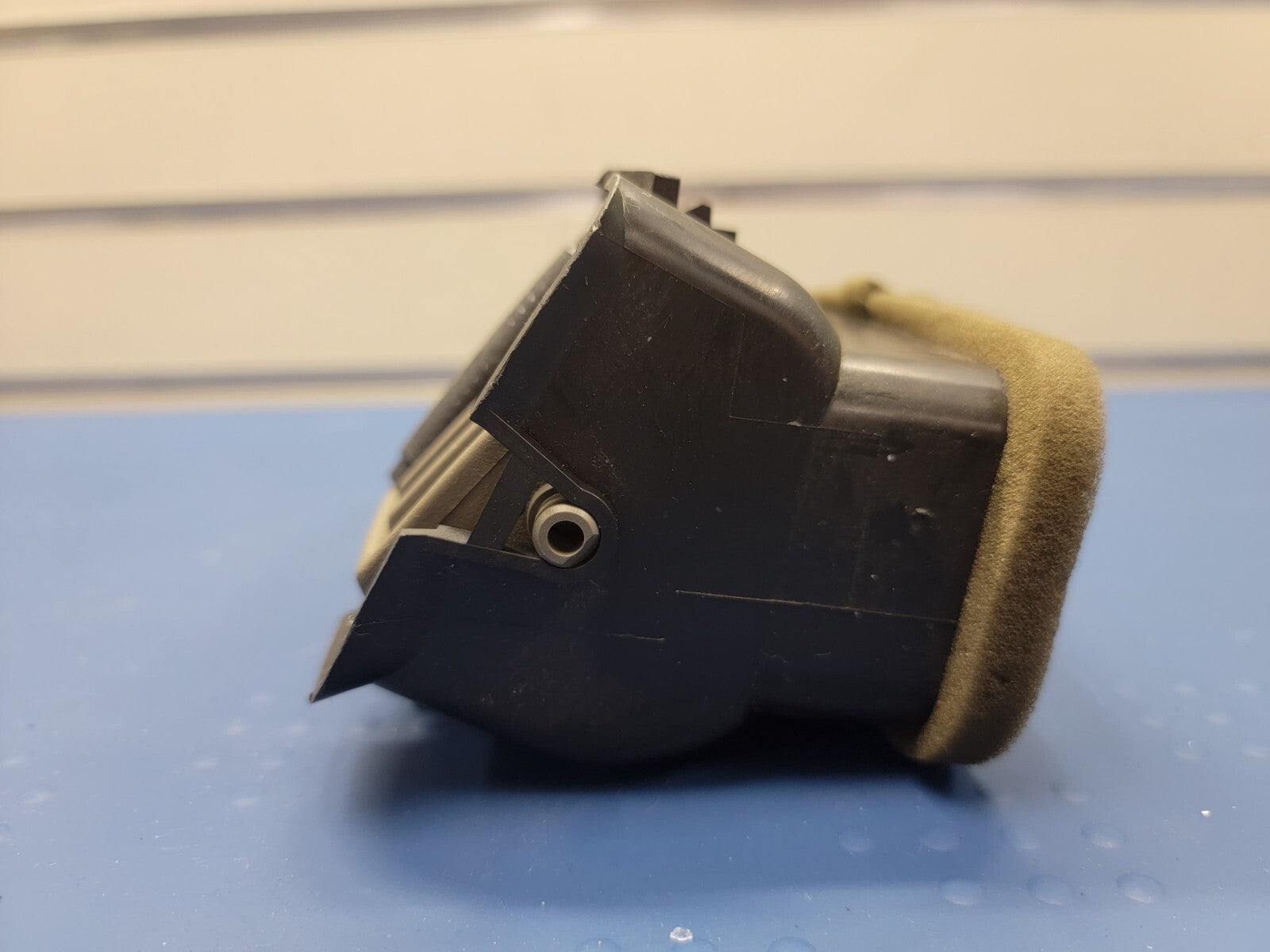 🔥04-07 NISSAN ARMADA 04-15 TITAN QX56 Left Driver Dash Center AIR VENT TAN OEM