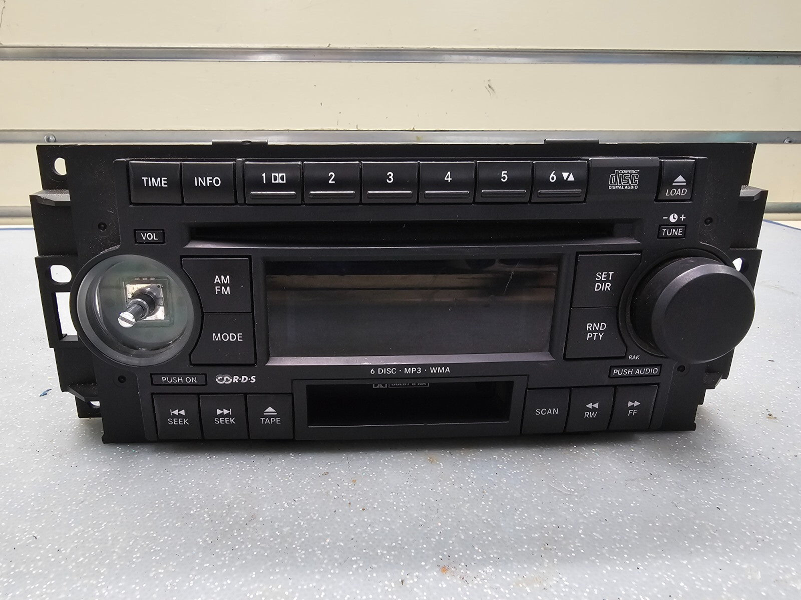 🔥2004-2010 Jeep Dodge Chrysler Front Dash Radio AM FM CD Aux Input OEM
