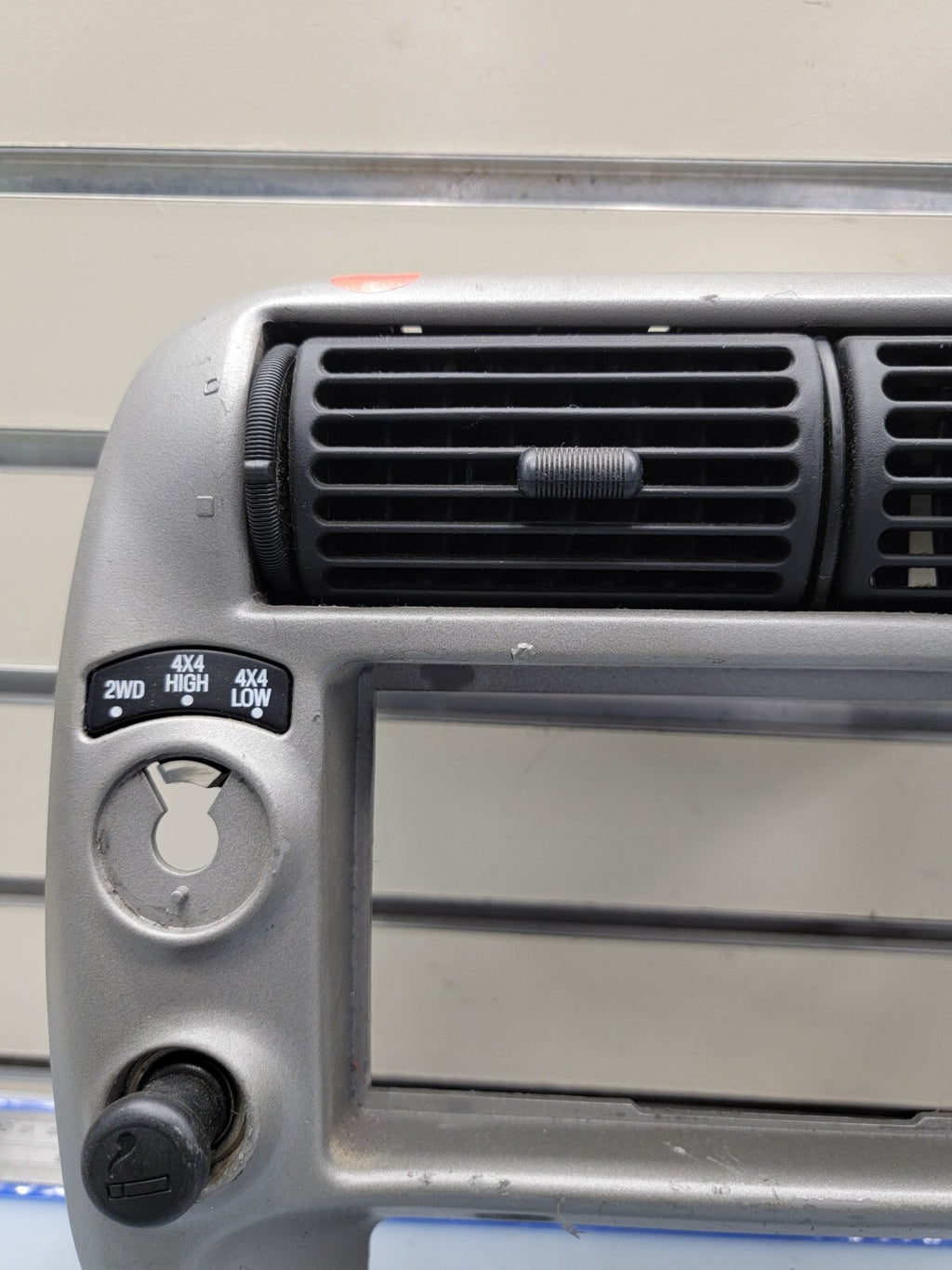 1995-2010 Ranger EXPLORER Radio Center Dash Trim Bezel 4x4 Fog Air Vent BLACK B2